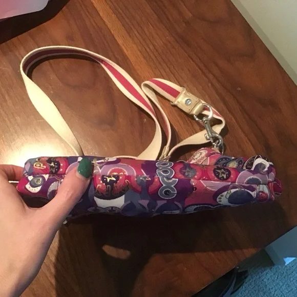 Coach Poppy Pop C Signature Graffiti Crossbody Sequin Ltd Ed 46347 Purse Bag EUC - Picture 6 of 9